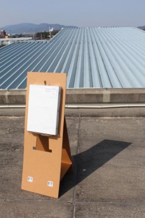 ダンボール製展示棚